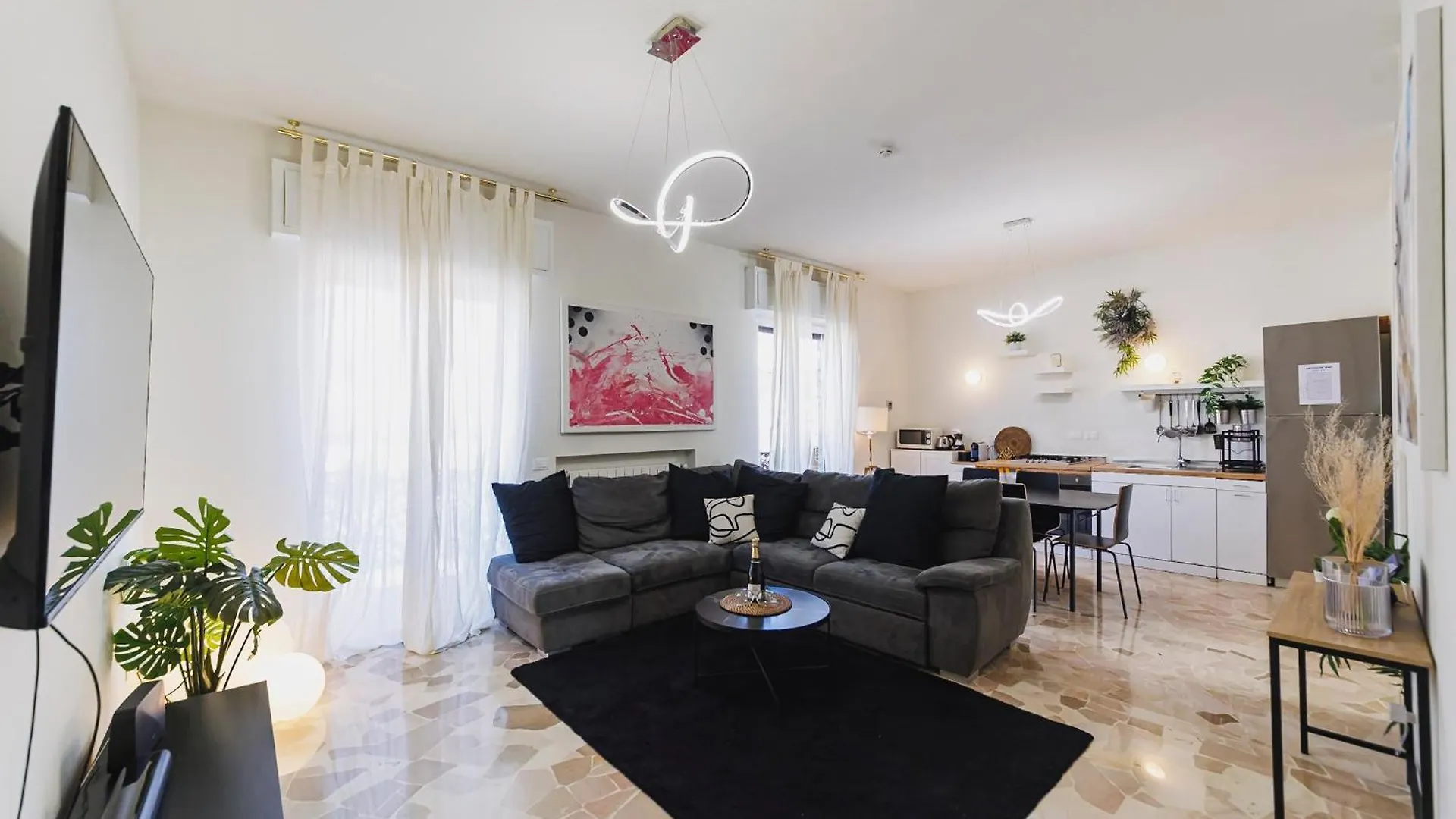 Appartamento Luminoso Apt In Porta Venezia Milano