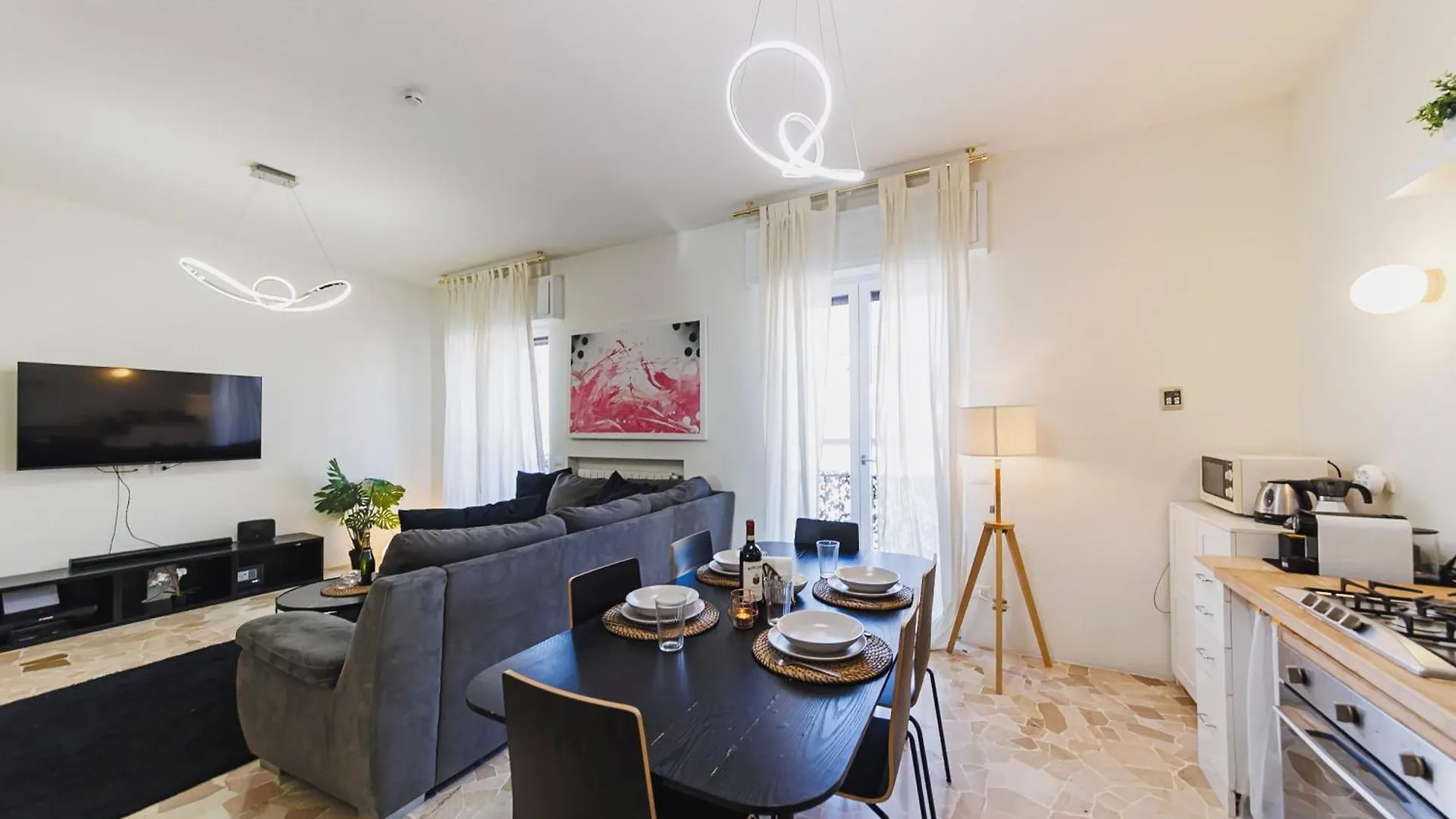 Appartamento Luminoso Apt In Porta Venezia Milano Italia